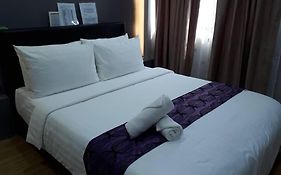 Sunset Villa Inn